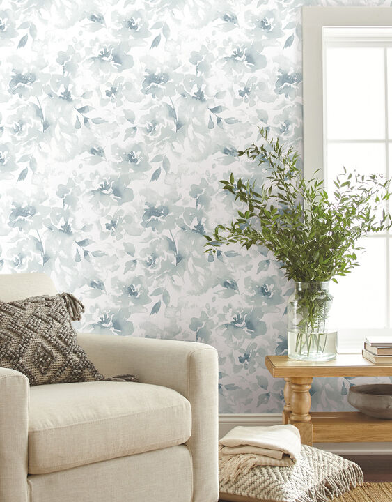 Renewed Floral Blue Wallpaper