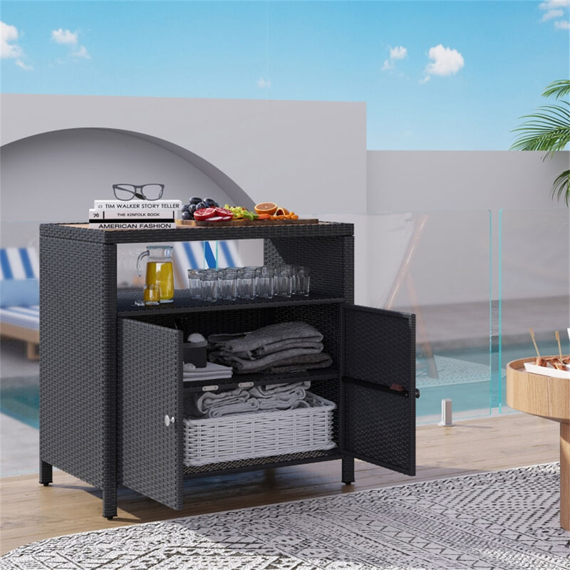 Outdoor Storage For Towels With 2 Doors image number 1