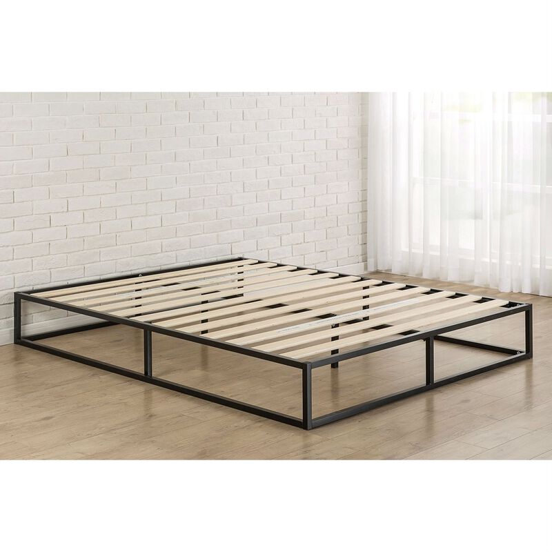 Minimalist Low Profile Metal Bed Frame &ndash; Platform Style with Durable Wood Slats and Clean Modern Look
