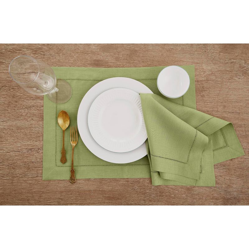 Solino Home Classic Hemstitch 100% Linen Placemats &ndash; Set of 4, 14 x 19 in, Machine Washable, Holiday and Everyday Dining