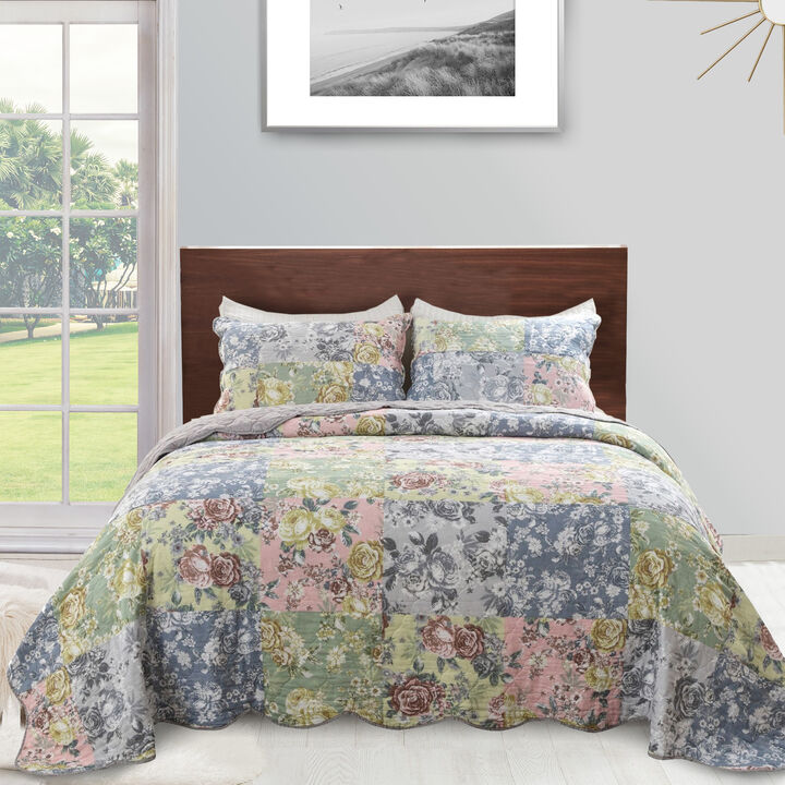Eni 3 Piece California King Cotton Quilt Set, Pastel Blue Flower Design - Benzara