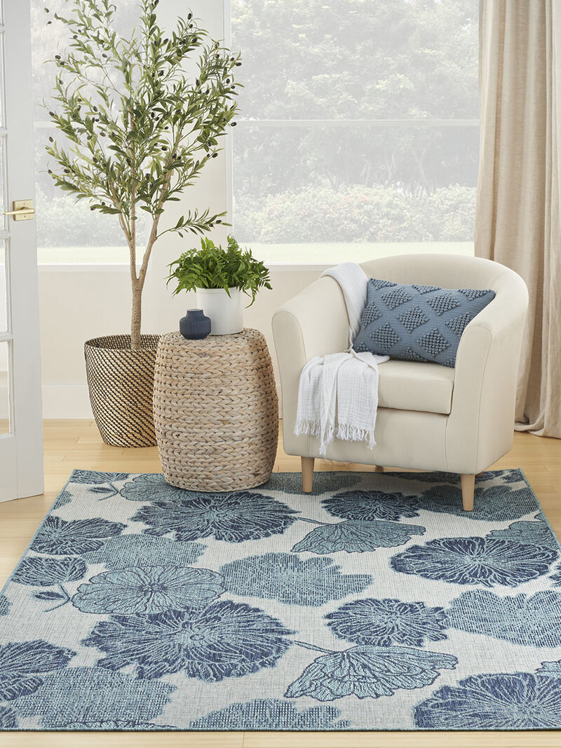 Garden Oasis GOA04 Blue 4' x 6' Rug