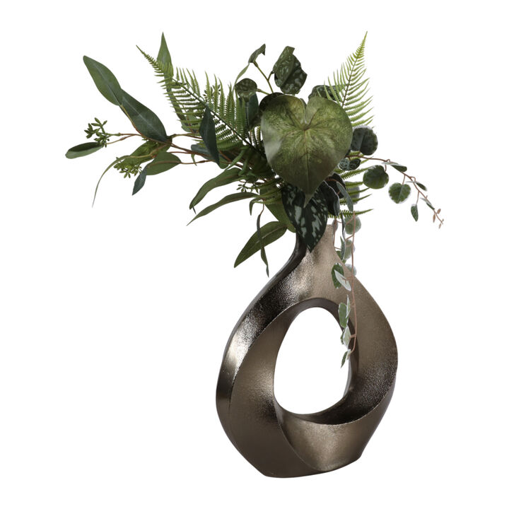 14x13 Cut-out Swirl Vase