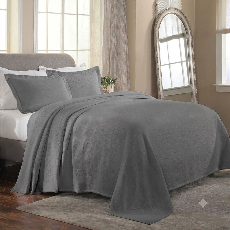 Medallion Pattern Cotton Jacquard Bedspread Set for Full Bedroom Update image number 0