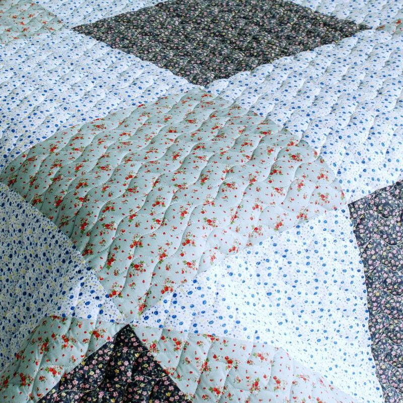 Simple Life Queen Cotton Quilt Set with Soft Quilted Patchwork Design image number 2