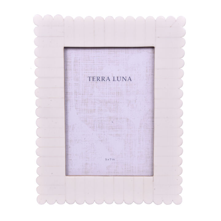 5x7" Scallop Edge Frame, Ivory