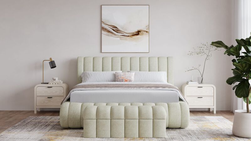 Savage King-size Maximalist Upholstered Bed in Sandy Chenille