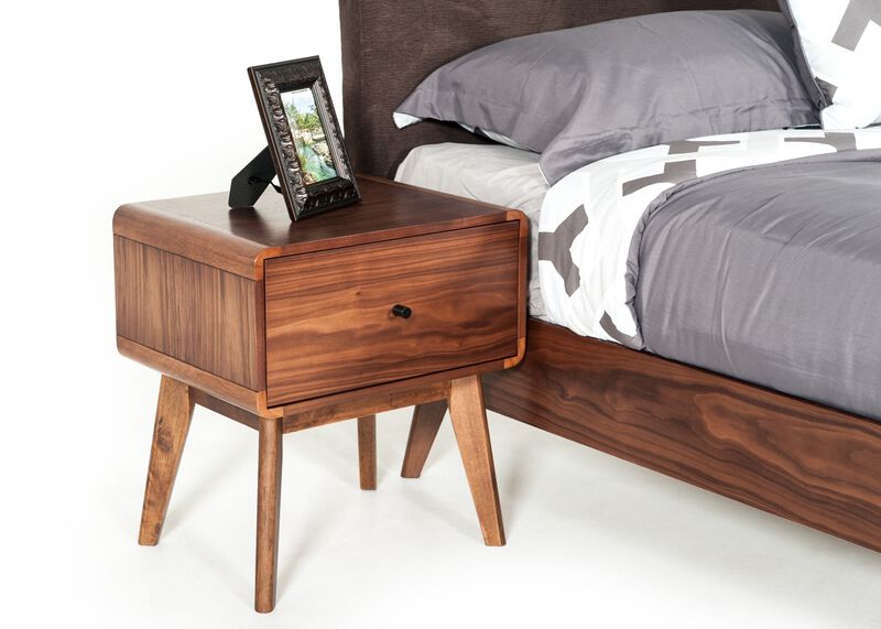 Modern Wooden Nightstand with Single Drawer – Mid-Century Style