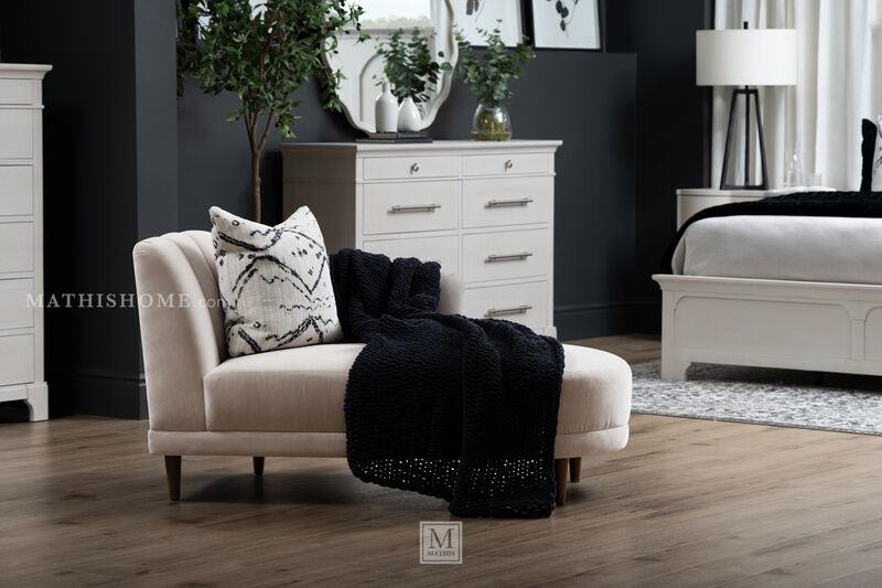 Andrea Accent Chaise image number 2