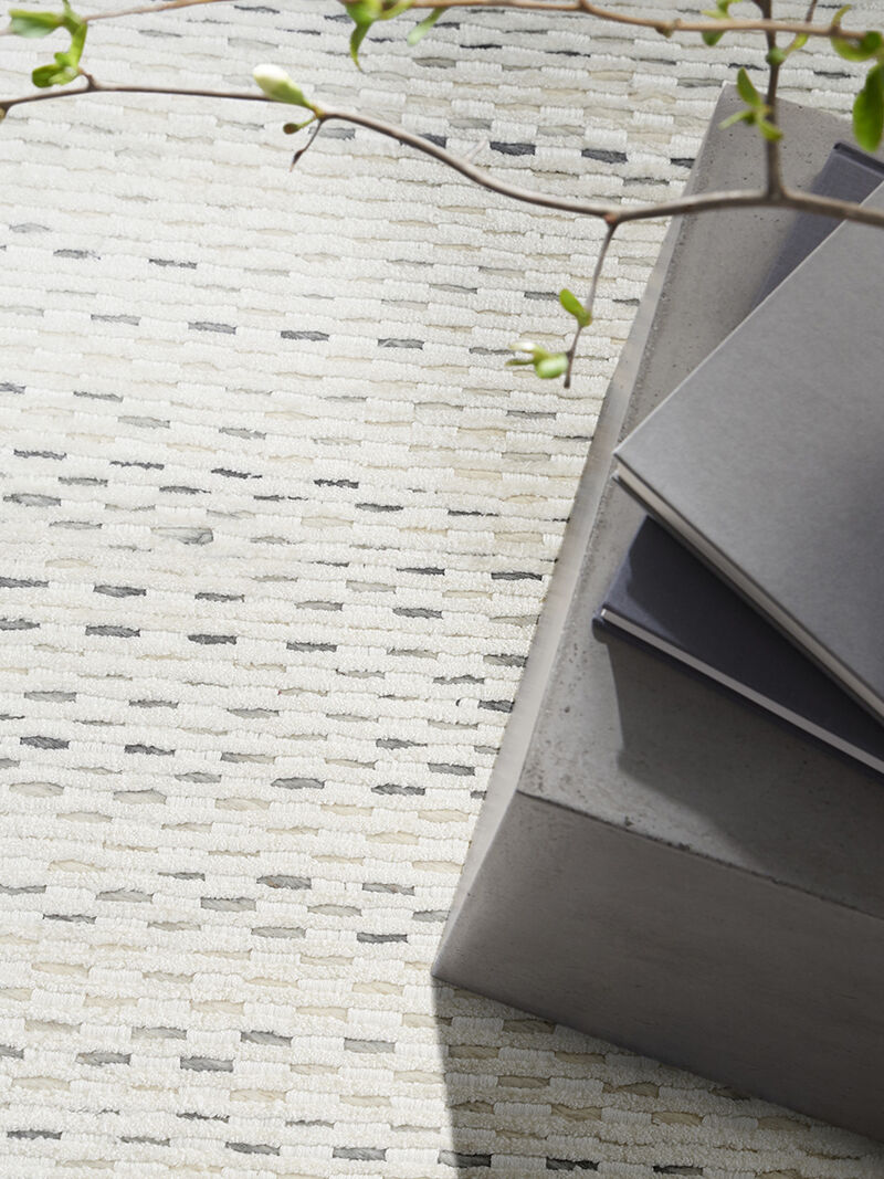 Valley VLL01 Ivory 5'3" x 7'3" Rug image number 5