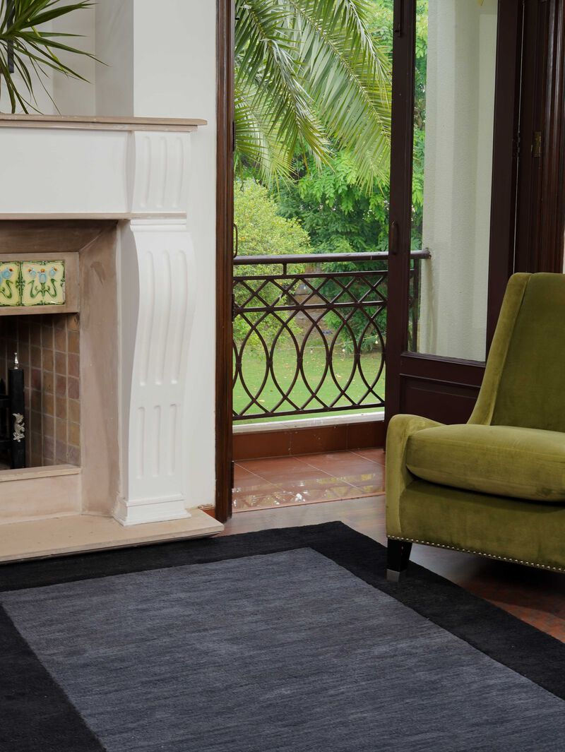 RUGSOTIC CARPETS HAND TUFTED WOOL ECO-FRIENDLY AREA RUGS  - Rectangle Shape, Charcoal & Black, Contemporary Modern Design, High Pile Handmade Area Rugs for Living Room, Bed Room (K00201) image number 1