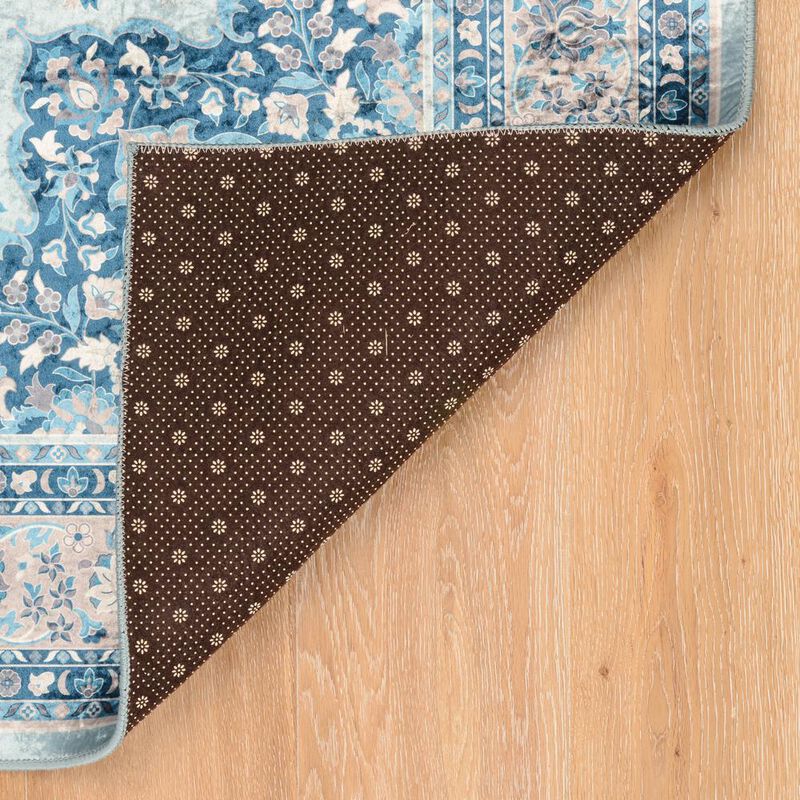 Linon Emerald Barton Blue & Ivory, Rug