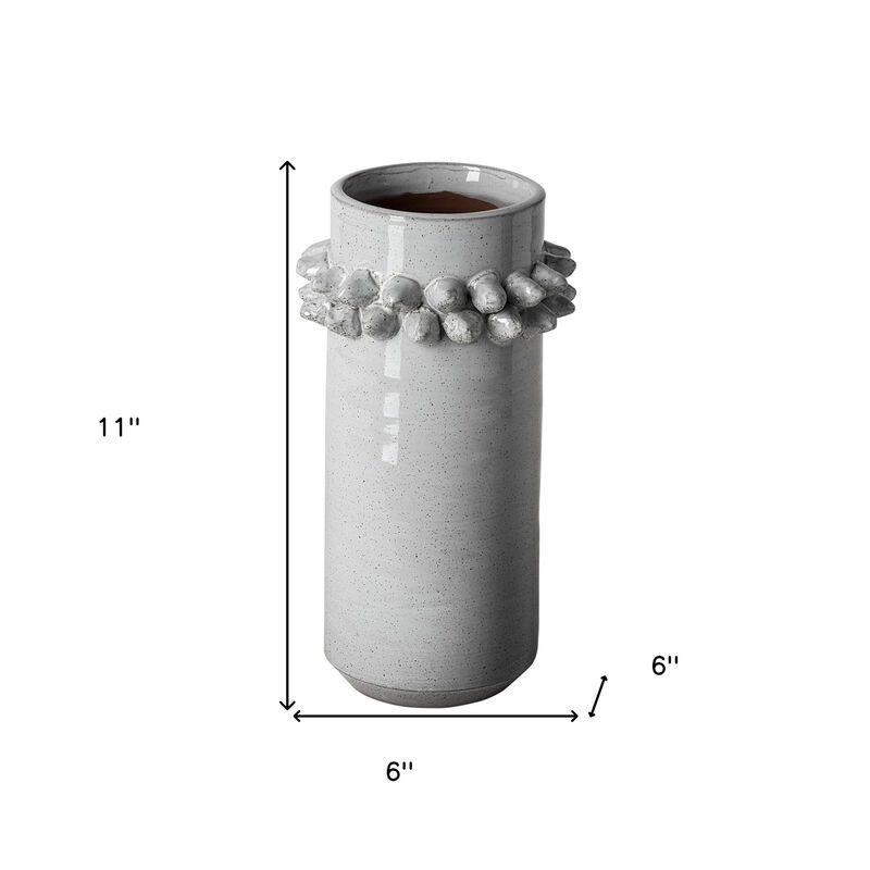 Modern Whitewash Ceramic Vase with Spikely Pattern for Indoor Decor