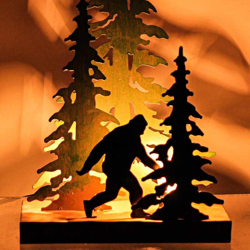 Rustic Metal Bigfoot Forest Stroll Accent Lamp Decorative Sasquatch Home Decor image number 6