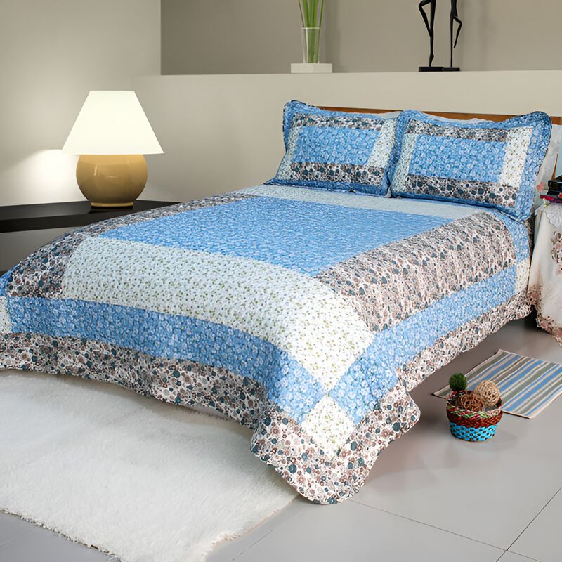 Midsummer Dream Queen Cotton Quilt Set with Floral Patchwork Design image number 0