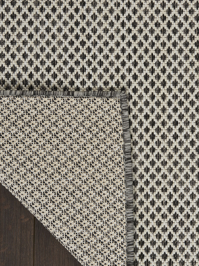 Courtyard COU01 Ivory/Charcoal 8' x Square Rug