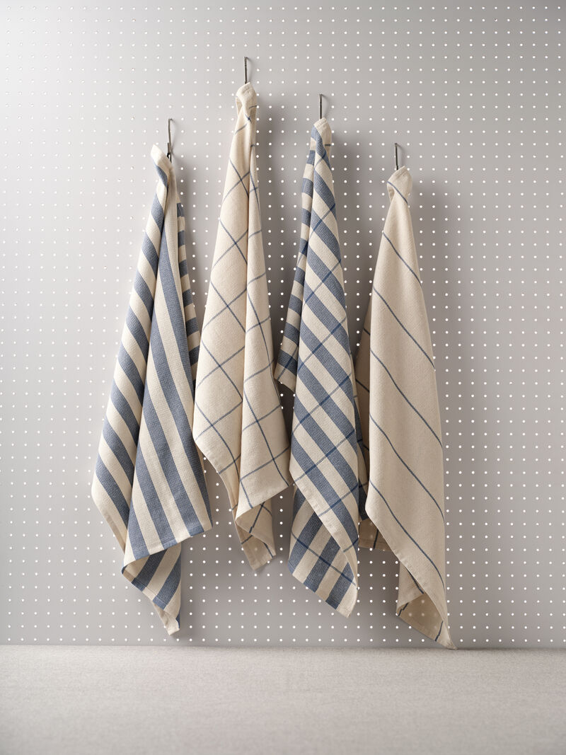 Minimal Kitchen Towels - Set of 4