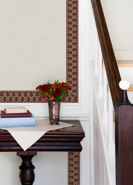 Scalloped Ribbon Red Trim Wall Border