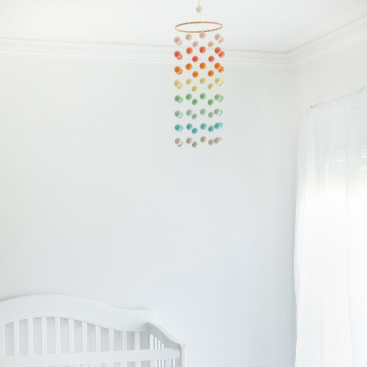 Pom Pom Mobile (Rainbow)