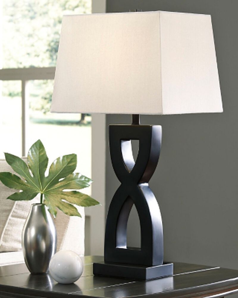 Amasai Table Lamp (Set of 2) image number 2