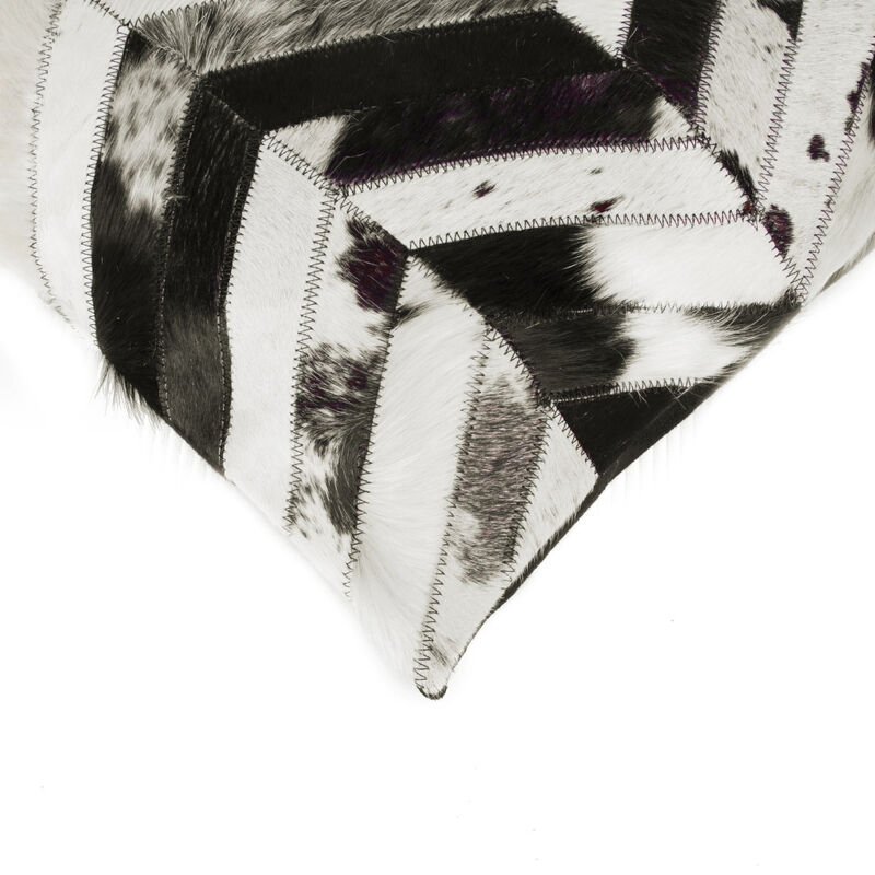 HomeRoots Set of Two 18" Black and Natural Chevron Cowhide Throw Pillows image number 5