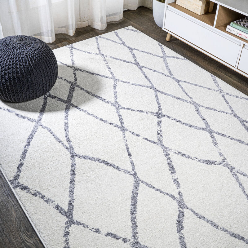 Illi Moroccan Diamond Trellis Area Rug