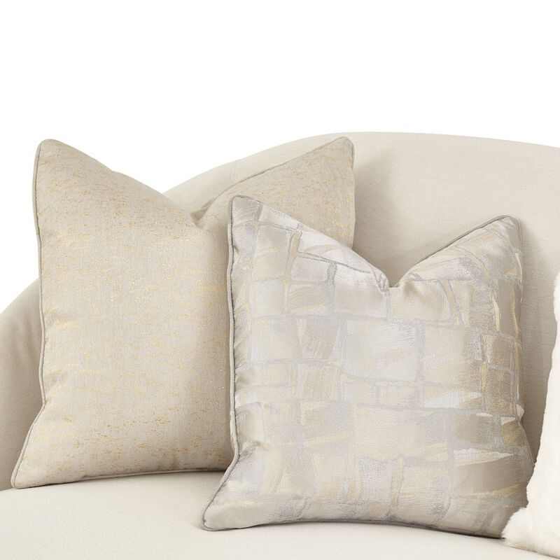 Michael Amini La Rachelle Sofa - Icicle/Champagne