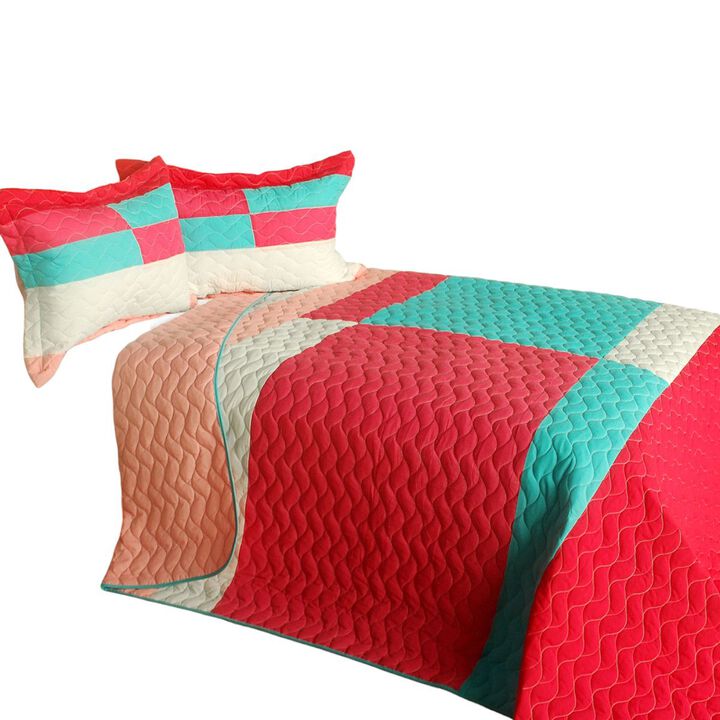 Reversible Patchwork Quilt Set 3 Piece with Vermicelli Quilted Stitching-Red