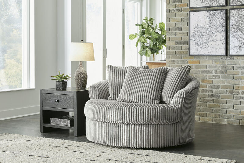 Lindyn Oversized Swivel Accent Chair image number 1