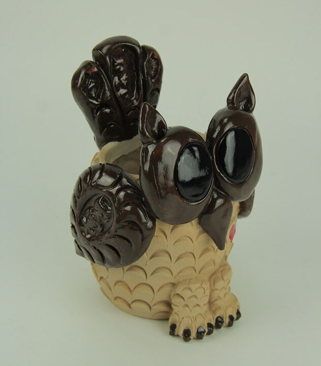 Set of 2 Adorable 9 Inch Tall Decorative Owl Planters