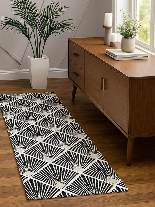 The Reserve TR9 Black 2'3" x 7'6" Rug