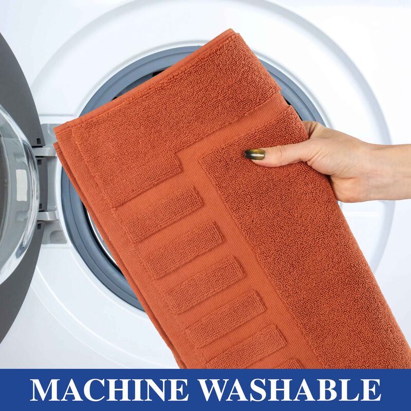 Modern Absorbent Cotton Bath Mat Set of 2 with Washable Fabric image number 1