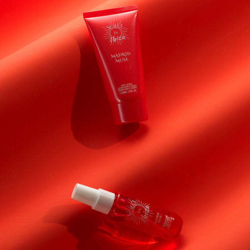 2-Pc. Solo En Ibiza Madrid Muse Body Mist And Lotion Gift Set image number 2