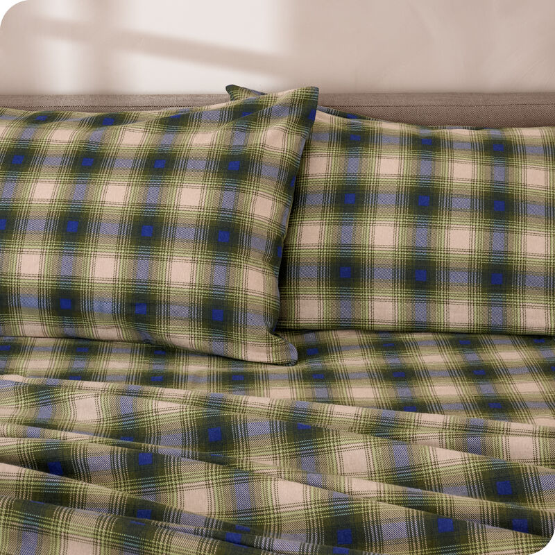 Soft & Cozy 100% Cotton Flannel Printed Pattern Sheet Set image number 4