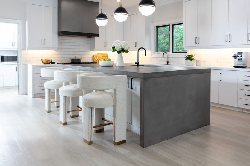 Adamina Counter Stool