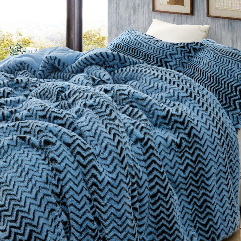 Peak of Plush - Coma Inducer&reg; Oversized Comforter Set - Glacier Lake