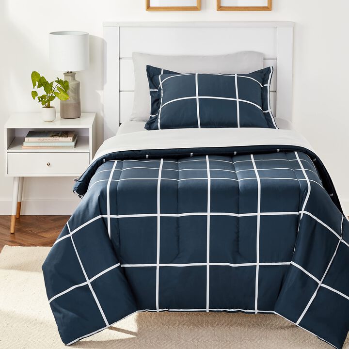 Amazon Basics Twin XL Comforter Set with Sheets, 5-Piece Navy with Grey Plaid Bedding, Lightweight Microfiber Bed-in-a-Bag