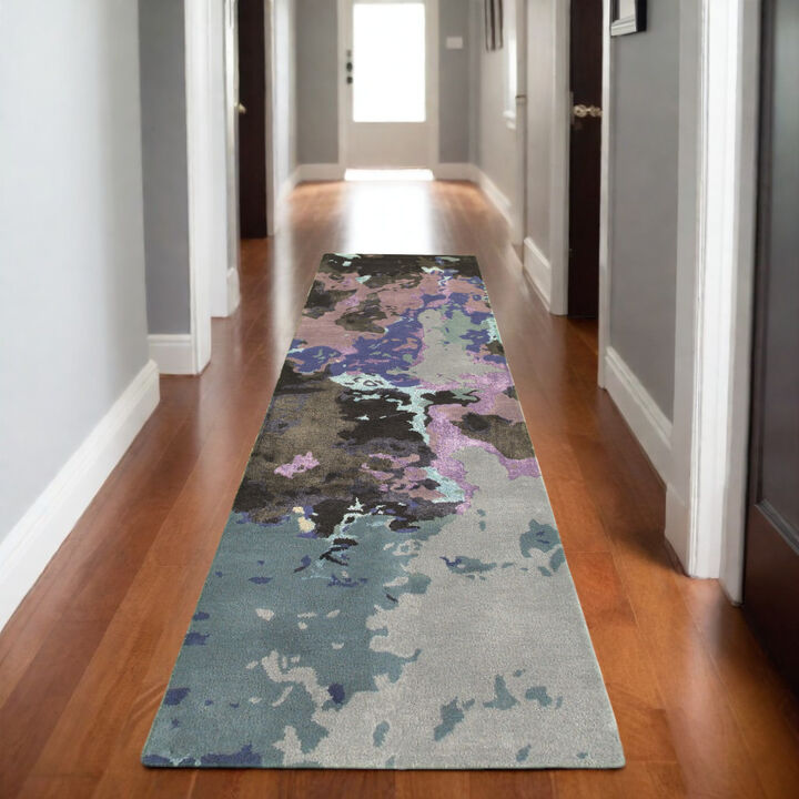 HomeRoots Abstract Hand Tufted Runner Rug
