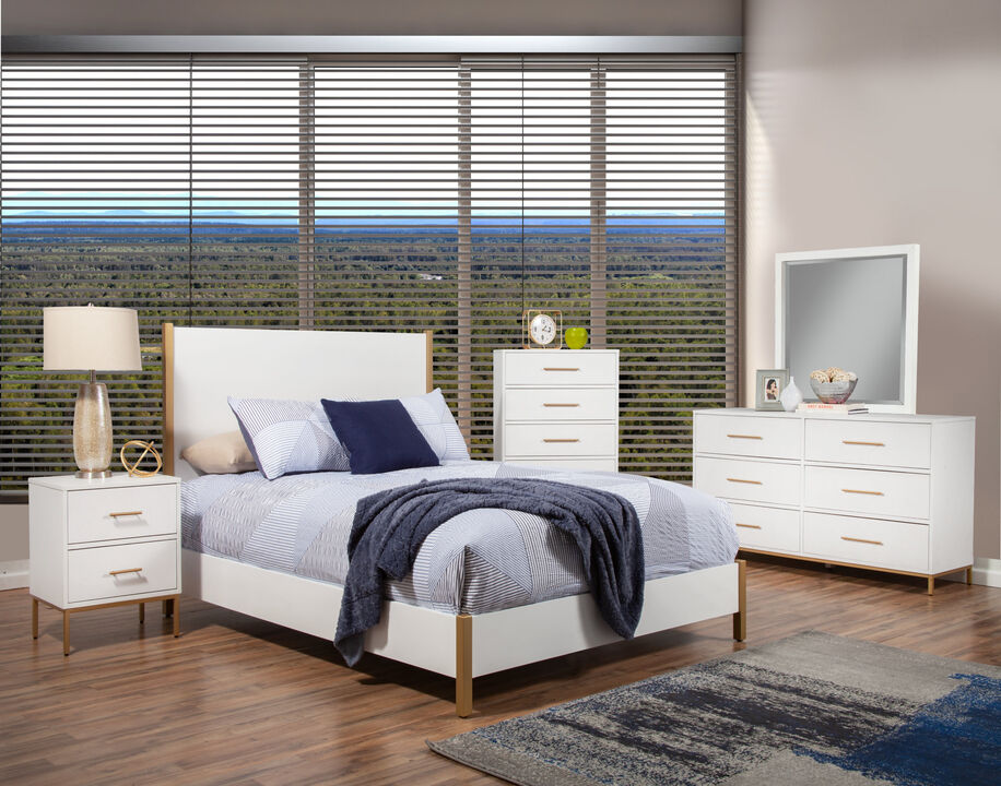Madelyn California King Panel Bed