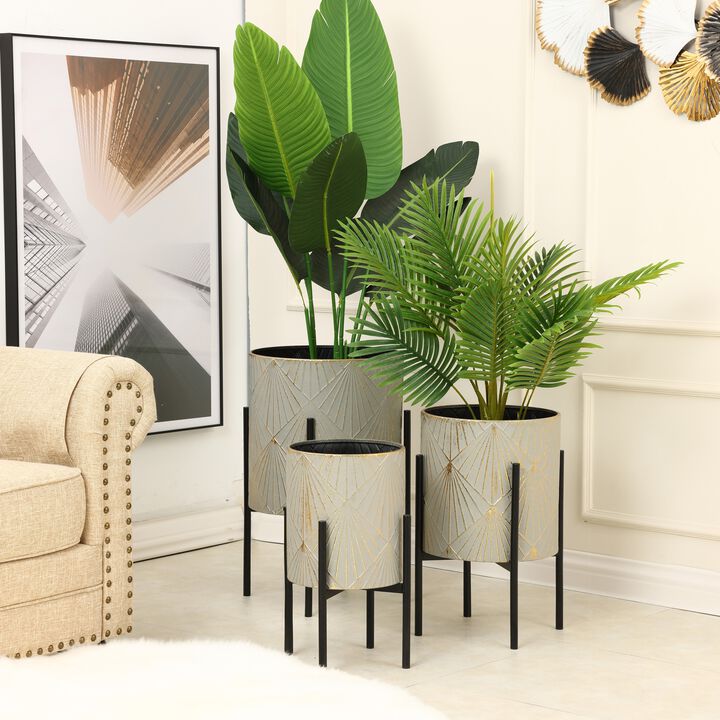 LuxenHome Set of 3 Gray and Gold Metal Cachepot Planters with Black Stand