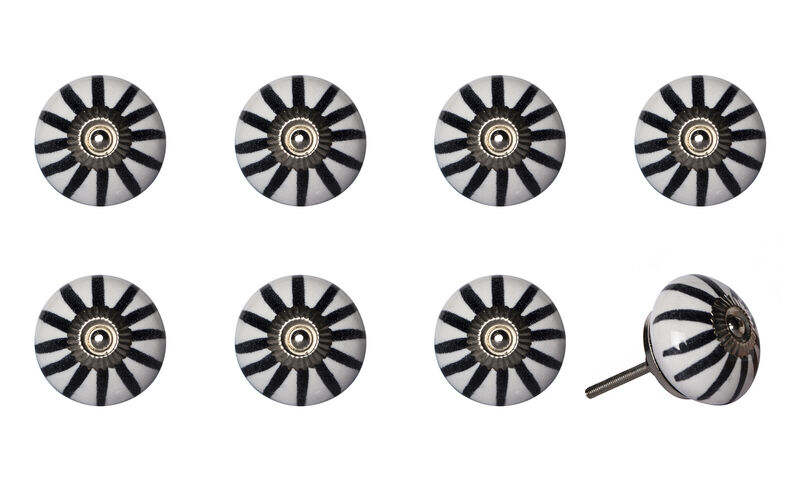 HomeRoots Set of Eight Black And White Ceramic And Metal Drawer Pull Knobs image number 3