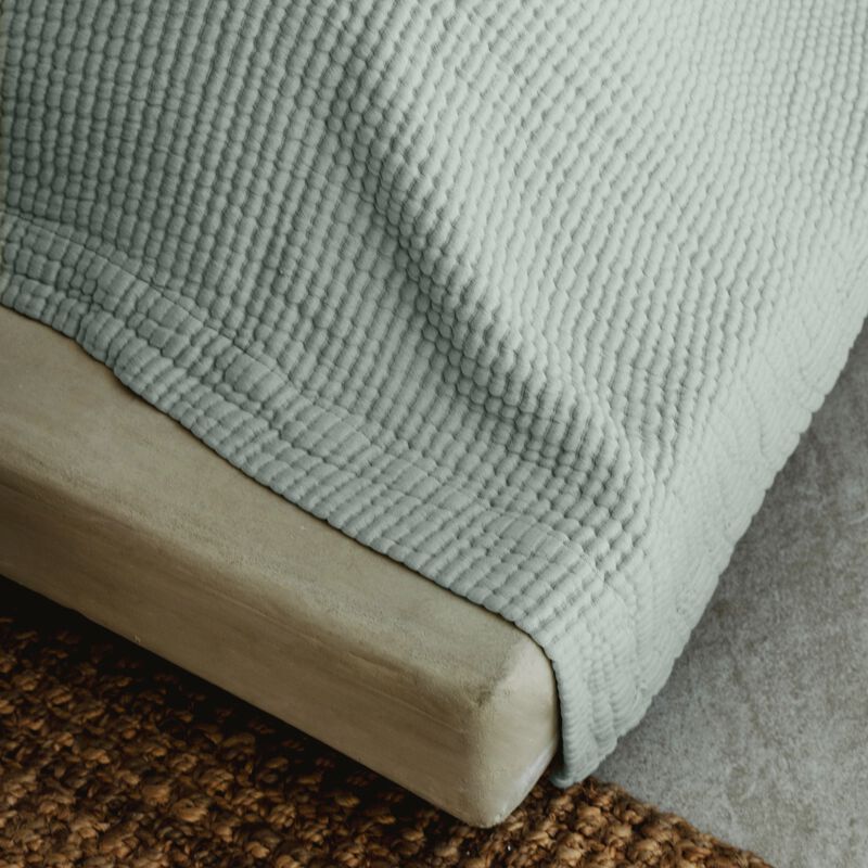 Murmur Organic Cotton Quilt image number 1