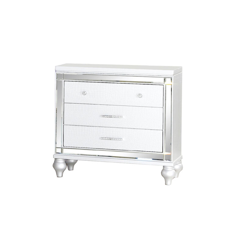 Brenessiq 3-Drawer Nightstand image number 6