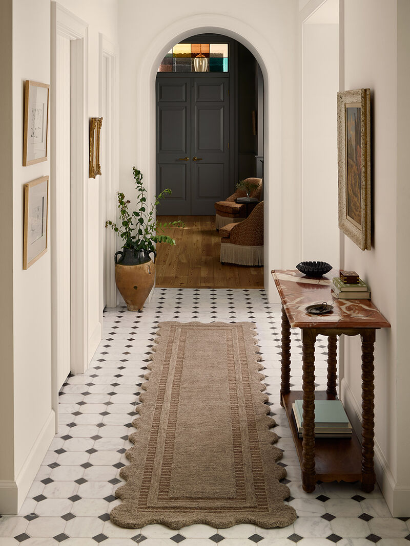 Scottie Mocha/Clay 2'6"x7'6" Runner Rug image number 1