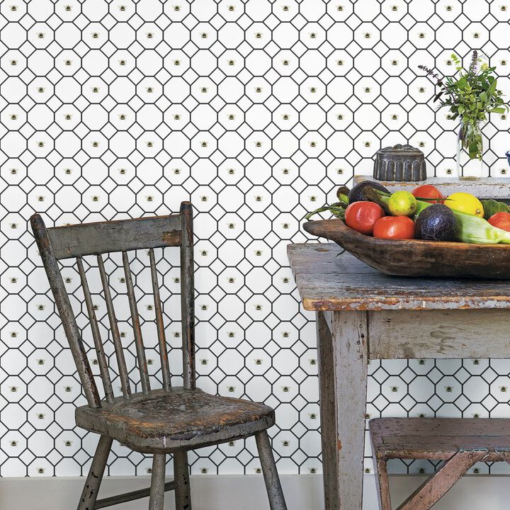 Just Kitchens Bee Hive With Bees White Wallpaper G45406