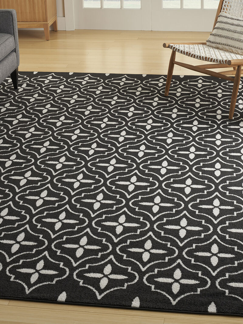 Nourison Essentials NRE04 Black/Ivory 6' x 9' Rug