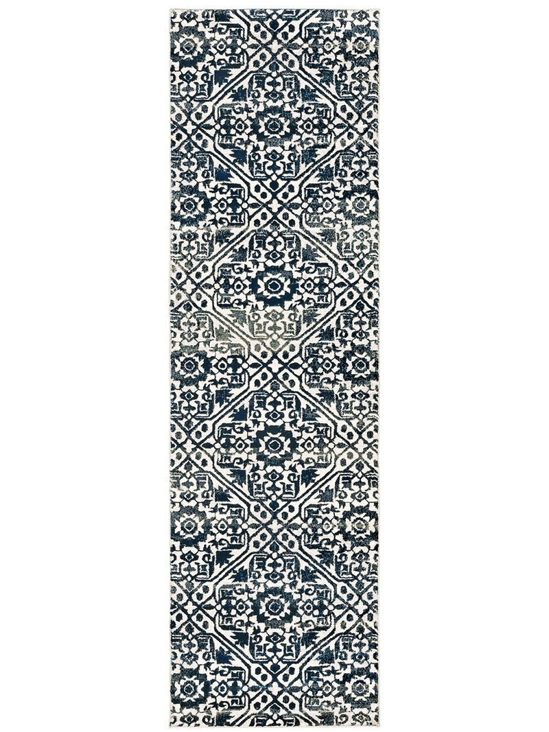 Bowen 2'3" x 7'6" Navy Rug
