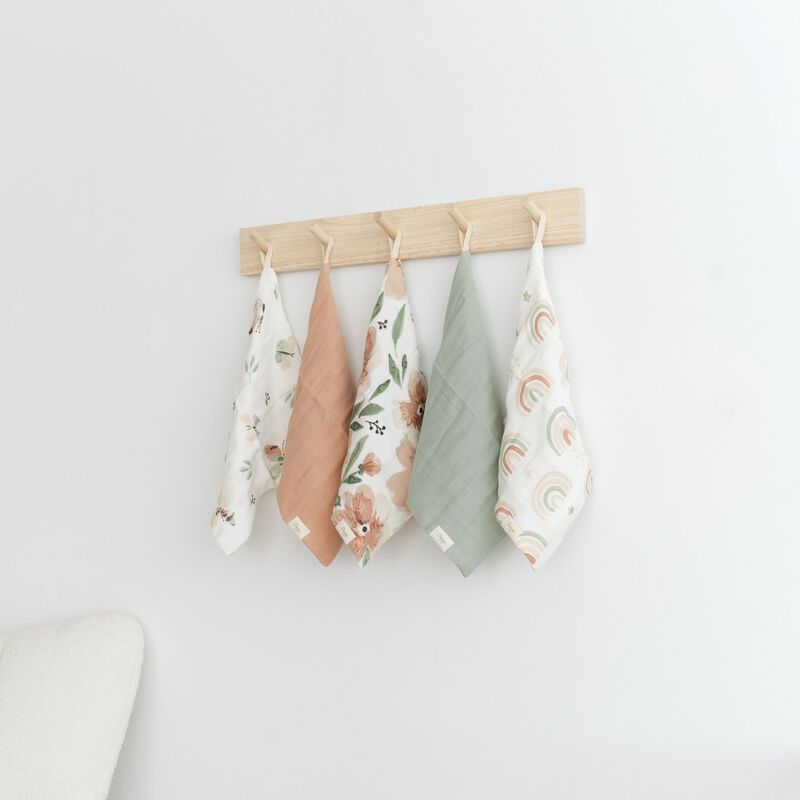 Parker 5-pc. Cotton Baby Washcloth Set (Pink Floral) image number 6