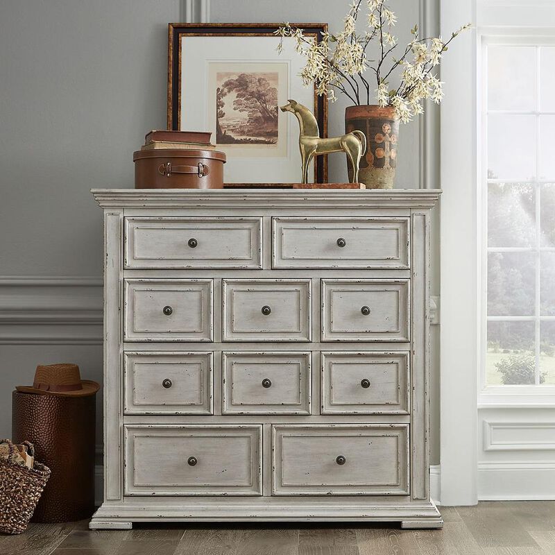 Liberty Furniture Big Valley 10 Drawer Chesser in image number 5
