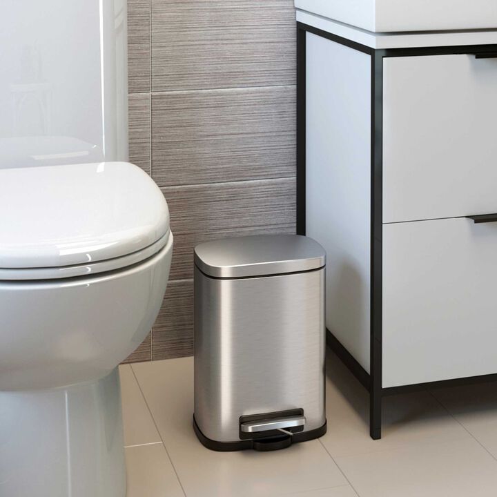 iTouchless  5 ltr SoftStep Stainless Steel Step Small Pedal Bathroom Trash Can, Perfect for Office & Bathroom  1.32 Gallon